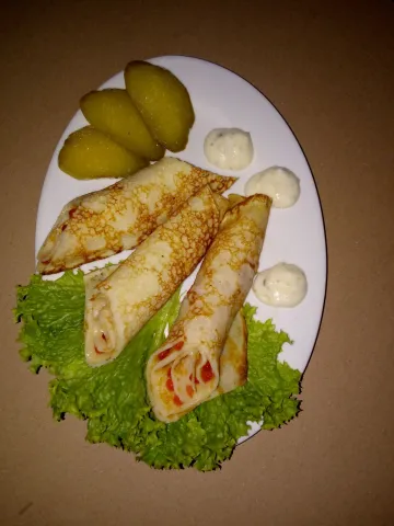 Млинець з ікрою